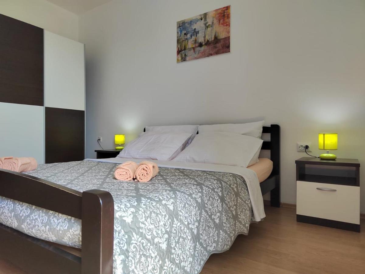Apartman Memories Trogir Exterior foto